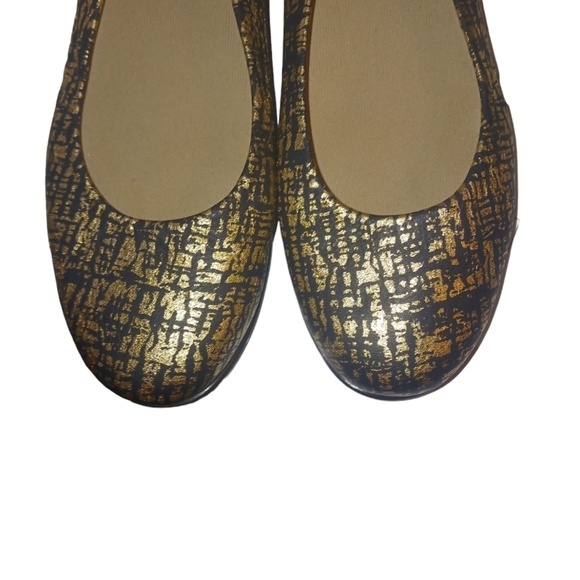 NEW SAS Scenic Ballet Flat Leather Black and Gold Ortholite Slip On sz 8 - Picture 2 of 9